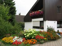 IMG_0519 Bosch, Dachsweg 6, Vorgarten 30 Punkte