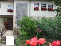 IMG_2029 Nuszbriker, Augustinerweg 8, Hausfront 29 Punkte