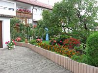 IMG_7849 Bartesch, Albuchstr. 72, Vorgarten 1. Preis